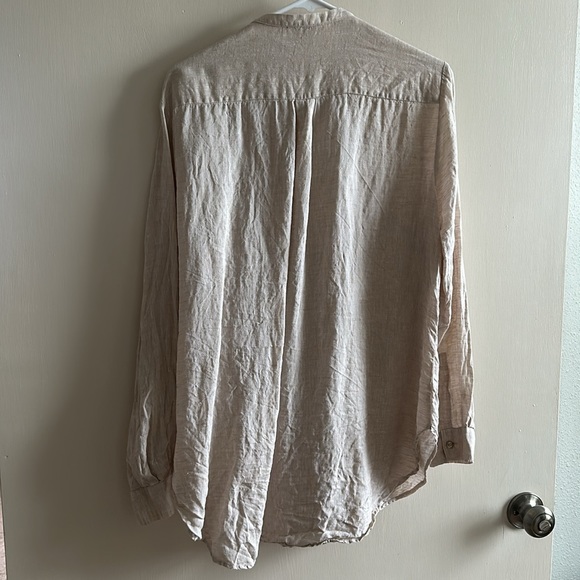 Linen blouse - Picture 2 of 2